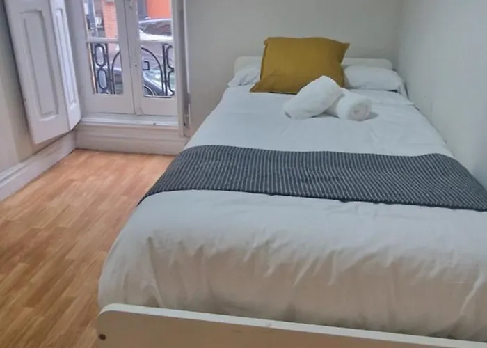 135a1 Coqueto Apto En By R2r Consulting 기욘